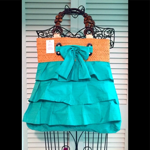 Handbags - 🐠Turquoise Ruffled Bag🐠